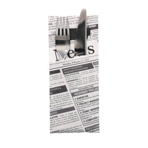 1 x 520 Bestecktaschen 20 cm x 8,5 cm schwarz/weiss "Newsprint" inkl. schwarzer Serviette